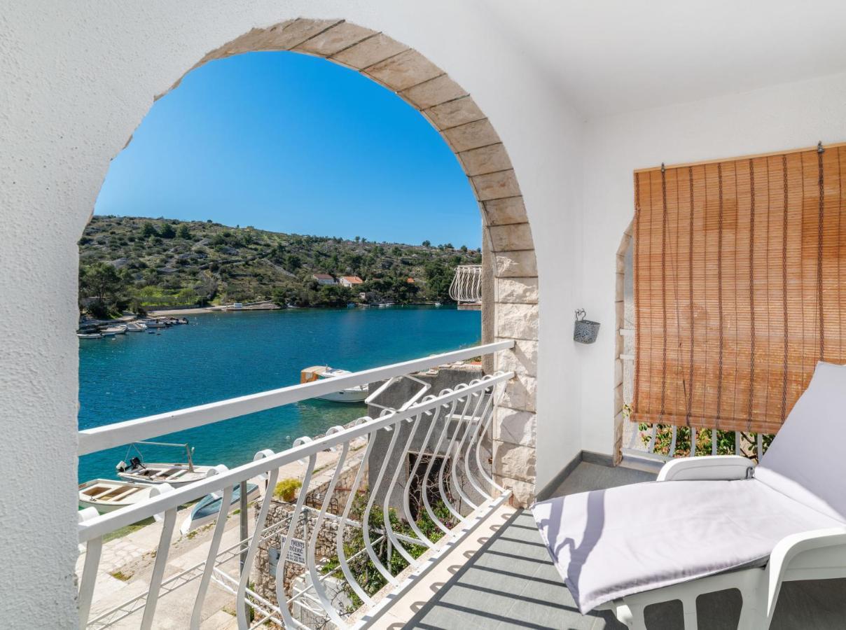 Amare Apartament *