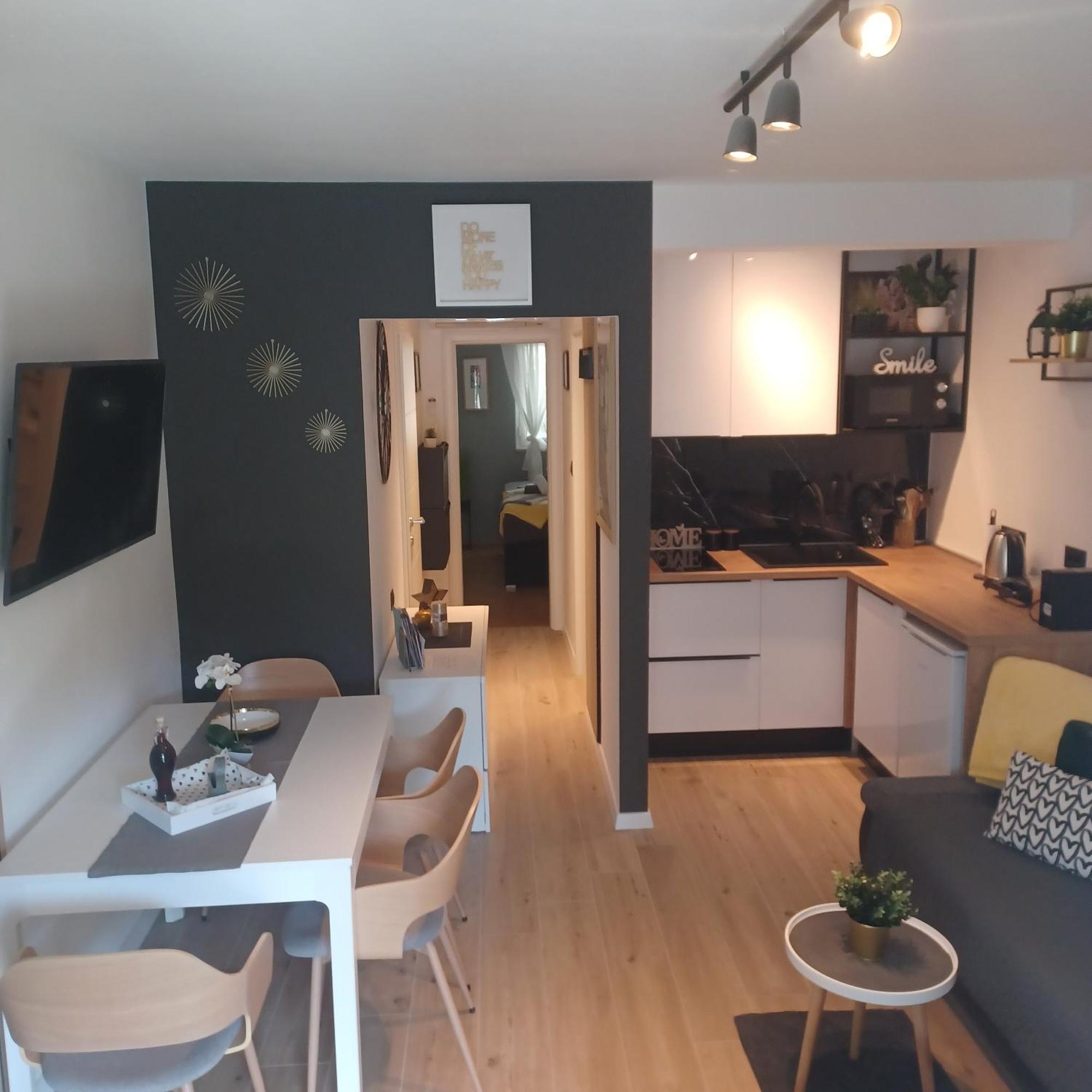 Amare Apartment